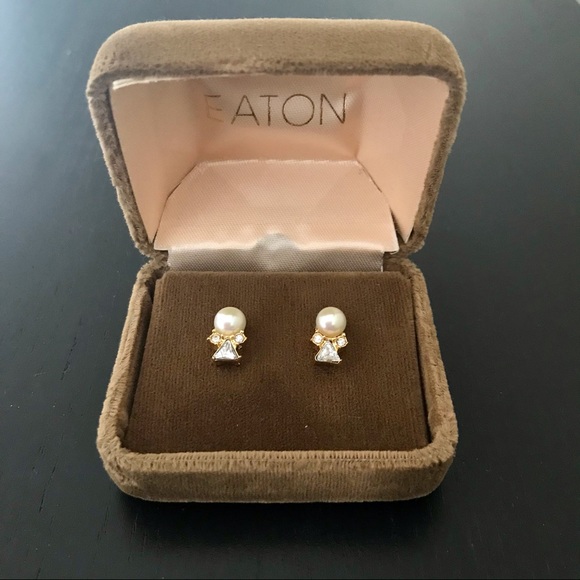 Vintage Angel earrings - Pearl and Gold toned - Picture 4 of 7